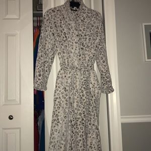 Cheetah Print white womens robe